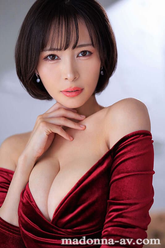 凛とした表情に秘めた、底なしのエロスー。Madonna衝撃専属 真木今日子 Iカップと長い手足を絡める本気のベロキス中出し3本番