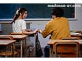 夜間学校に通う‘ 人妻 ’同級生と時を忘れて求め合った青春やり直し性交ー。 今井栞菜