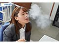 「私と一緒にブッ飛ばない？」生徒の媚薬タバコでケダモノ覚醒！放課後下品にチ○ポを貪るガンギマリ先生 大谷双葉