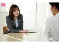 週末の女教師の知らなかった裏顔 淡い恋心を抱いていた初恋のもも先生が風俗出勤を知って激怒。 そんなにSEX好きなら僕がいやってほどしてやるよ！ラブホテルに呼び出して何度も中出しし続けた。 本田もも