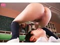 恥ずかしそうにぷりぷりデカ尻ノーパン誘惑してくるモジモジ生徒会長 ヒクつくアナル挑発に我慢できず暴走バック中出しFUCK！ 黒島玲衣