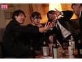 法事同窓会NTR ヤンチャな過去を持つ妻が6年ぶりに仲間の法事で地元に帰った 再会した地元のゲス友たちに酔わされて昔のヤリマンに戻った妻の寝取られ中出し映像 葵いぶき