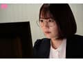 社内で一番地味な女の子がこんなに凄いカラダだったなんて！！ 初めてのお泊りデート その後、ホテルに誘って朝まで丸裸で何度も何度もハメまくった。 水卜さくら