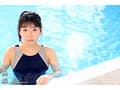 競泳自由形・全国大会出場のGカップ巨乳本物アスリートAVデビュー！ 純粋無垢な競泳少女が脅威のオホ声で激イキ絶頂 高藤なほの