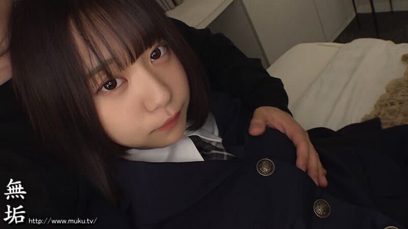 スレンダーな制服少女を、ただ欲望のままに汚したい。 制服フェティシズム（MUKD-543）