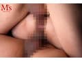 ケツ毛ボーボー 腸汁だらだら アナル屁ぶりゅぶりゅ 毎週土曜は母に子供を預けて1日3人とバチボコSEX三昧 コールセンター勤務 ぽわぽわ糞ドMお母さんアナル解禁AVデビュー 月乃翠