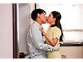 彼女に内緒で彼女の母ともヤってます… 鈴木さとみ