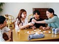 免許合宿に参加してしまった世間知らずな人妻 他県の若者達のビンビンなズル剥け巨根でねとられて… 波多野結衣