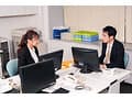 ぜねこん本部の妻 大手建設のスーツ美女が汗くさデカチン労働者に蒸れたお股を突貫工事でホジられて 葉月まゆ