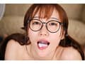 【VR】理性崩壊！馬鹿になる超絶汗だくSEX！！【8K超肉感即々エロ2乗特化】居候している眼鏡っ娘が冷房器具の壊れたボクの部屋で「暑い暑い」と文句をいいながらも久方ぶりの行為で大興奮中出しSEX！！ わか菜ほの