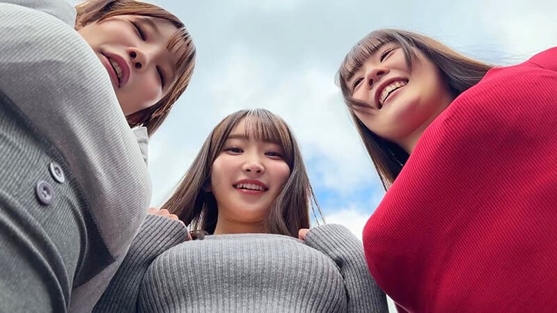 突撃乱パ！ 美乳＆巨乳お姉さん達が集まる素人乱交裏垢界隈と接近！エロ過ぎる乱交中出しパーティ大混戦！