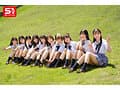 ‘みんなが思う’ 日本一かわいい女子●生、集めました！ 制服着たままエッチしよう