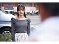 不愛想な隣人女子大生が、廊下で無愛想にパンツを見せつけてきますが…ムラムラしてんの？ 幸村泉希