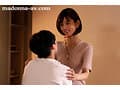 MONROE専属第2弾 高身長の元CA人妻 中出し解禁―。 最愛の息子が私の身長を抜かして大人へと成熟するまで、甘い接吻と母子相姦で繋がり合った巣立ちまでの10年。 永崎麗香