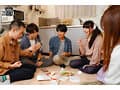 王様ゲームで急接近した隠れ淫乱な地味巨乳と、一泊二日のラブラブ中出しセックス。 五日市芽依