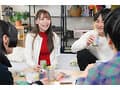 毎日泊まりに来る彼氏持ちの女友達から無自覚に誘惑され、勇気を出せず生殺し状態になった僕。 笹倉彩