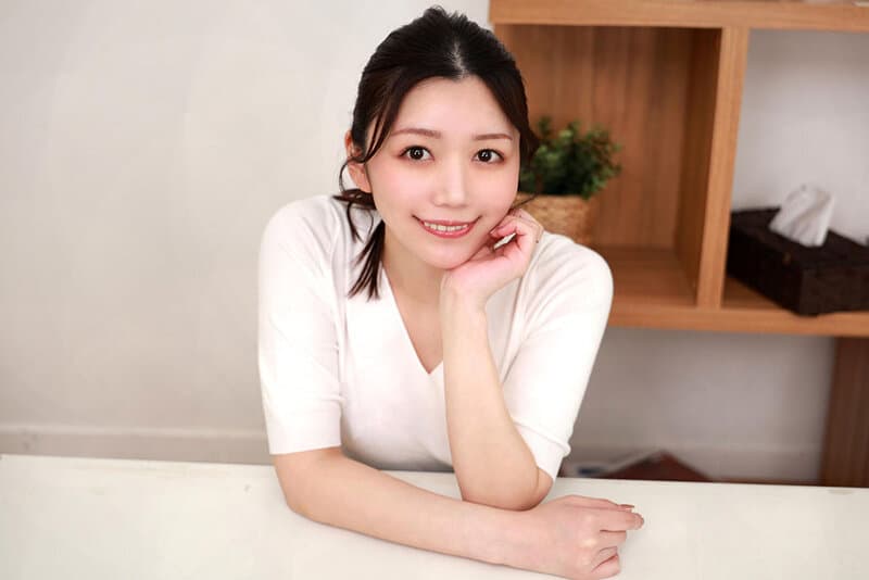 【VR】「セックスが下手くそ」と言われた兄嫁がボクで練習させて欲しいと乳首をこねくり誘惑してきた 戸川なみ