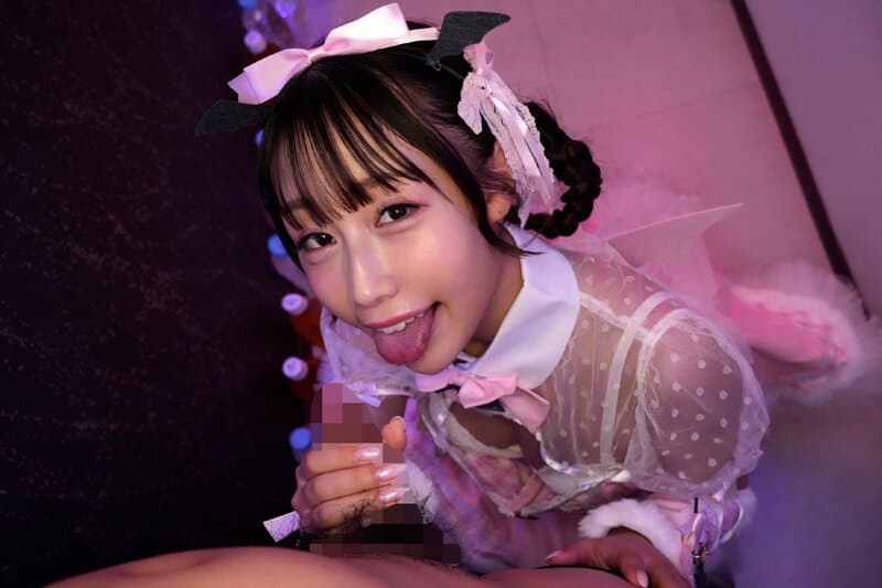 【VR】店長の僕がヤりたい時に即ヤれる！！都合の良いめちゃカワ天然コンカフェ嬢 Hちゃん