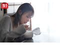 年末年始、古い学生寮で女学生とおじさん管理人が2人きり…禁断シチュに欲情した中年ち●ぽと寂しさ埋めたい若い少女おま●こは相性良すぎて合体し続けた。 兒玉七海