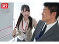 大好きな彼女は 僕の上司、同期、後輩… 誰にでも股開く 社内共有マ●コでした。 でも…悔し勃起しちゃう無様な僕。 村上悠華