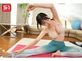引き締まったクビレ…汗ばむ巨乳… 彼女の姉のクソエロ宅トレが僕の性癖にぶっ刺さる！ 安達夕莉