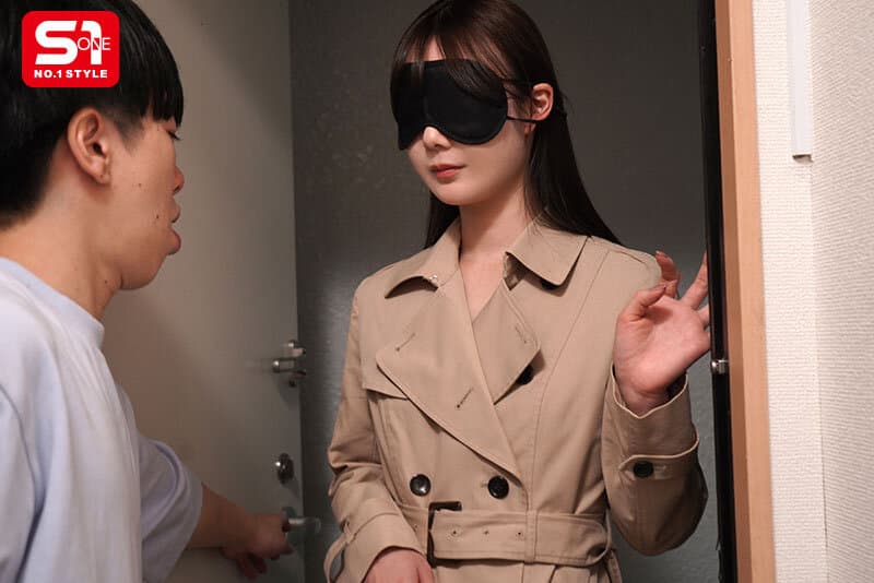 生真面目すぎる経理部の先輩社員miruさんとまさかM女デリヘルで遭遇！ 「ヒヒwwこれをネタにいっぱい調教してやるぅ」（僕）