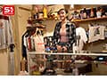 見た目美人で中身が天然、なおかつドエロい！押せばヤラせてくれるアパレル店の美脚お姉さんが最高すぎた 明日葉みつは
