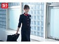 スレンダーな新人CAが巨漢クレーマーに犯●れ、心壊れ、肉オナホと化した後に… マ●コが極太ペニスに馴染んできてあり得ないほどイキまくった。 白上咲花
