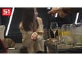 酒を飲んで飲まれて飲んで泥●い 笑い・吐き・メスの顔・失禁・睡姦 裏の顔まで全て曝け出したAV女優の完全プライベート六本木心中SEX 村上悠華