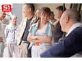 オッサンばっかりの職場の社員旅行に娘ほど歳の離れた隙だらけ新卒社員が唯一の女性で参加！ このあと風呂を覗かれ媚薬を盛られ全社員にチ●ポ挿れられちゃいます。 川越にこ