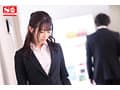 出張先で軽蔑している中年セクハラ上司とまさかの相部屋に…朝まで続く絶倫性交に不覚にも感じてしまった私 河北彩花
