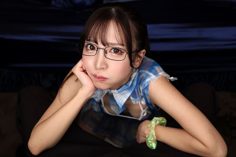 【VR】可愛すぎ 髪フィットめがねっ娘 8K美女BEST 顔面最強15人のめがね女子たちに300分搾られる！ めがねが似合うのってカワイイ証拠！セックスを止めるな！